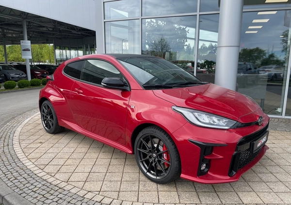 Toyota Yaris cena 194800 przebieg: 5, rok produkcji 2024 z Wolbórz małe 16